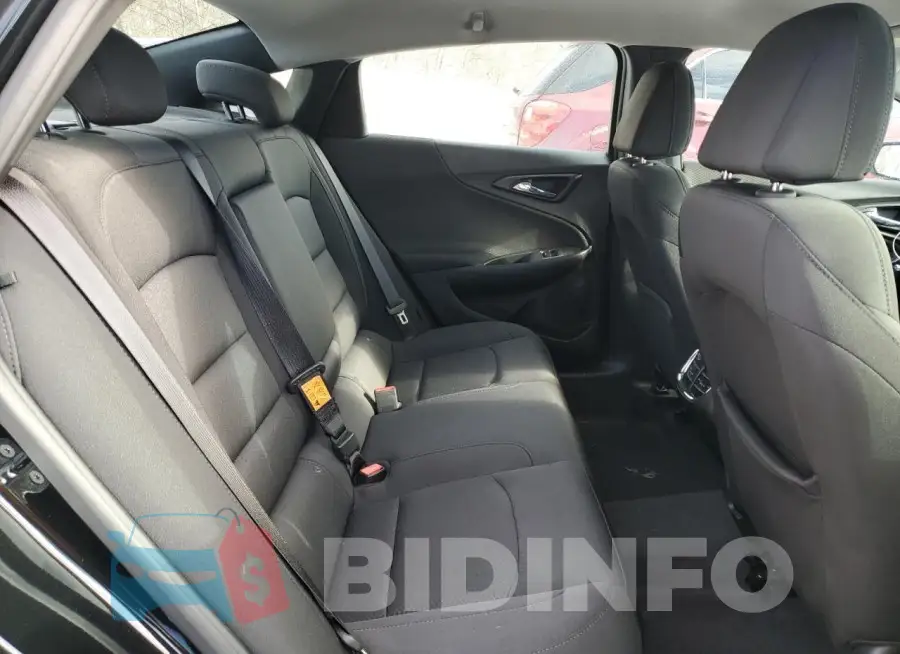 1G1ZD5ST3JF253689 Photo# 10