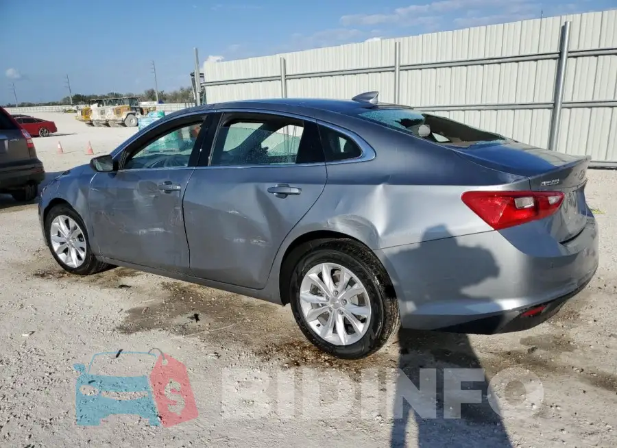1G1ZD5STXSF133843 Photo# 2