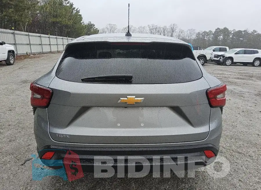 KL77LFE28RC238626 Photo# 6