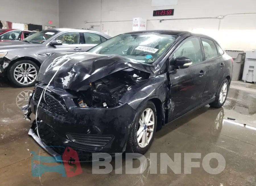 1FADP3F22GL211674 Photo# 1