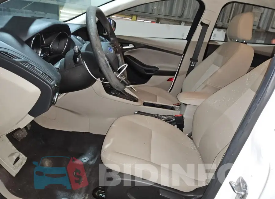 1FADP3F27GL212237 Photo# 7