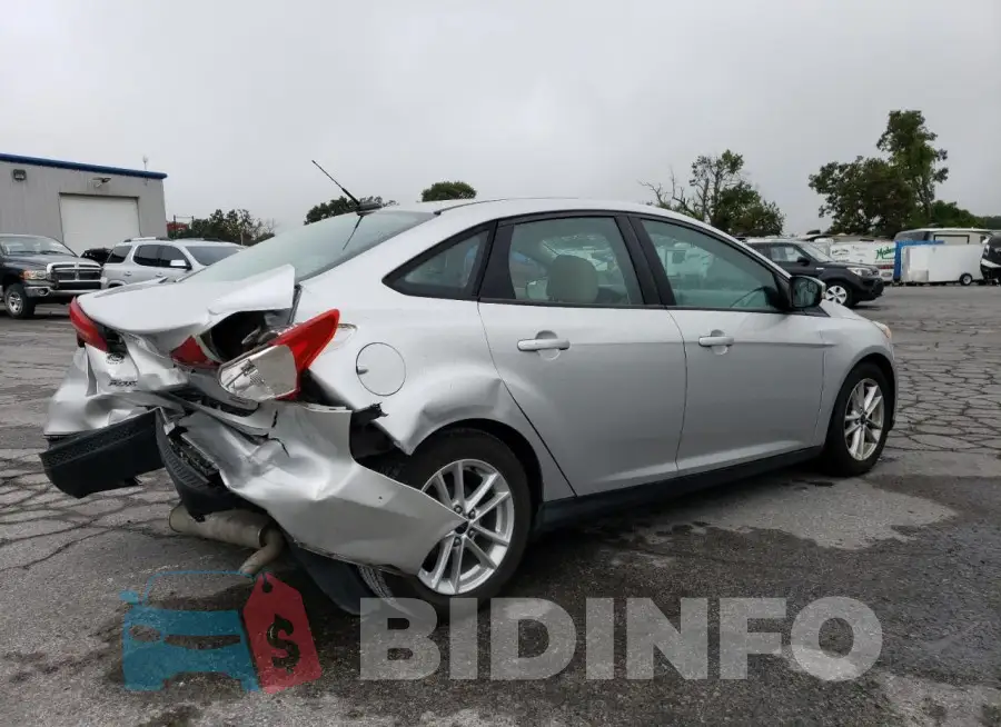 1FADP3F27GL214439 Photo# 3