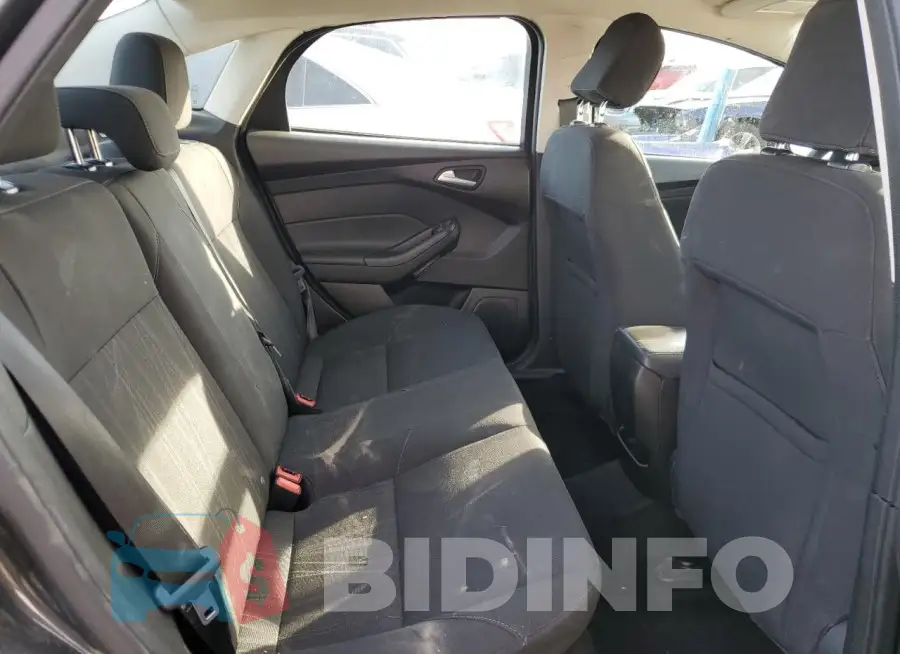 1FADP3F29GL351804 Photo# 10