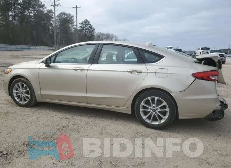 3FA6P0HD1KR112019 Photo# 2