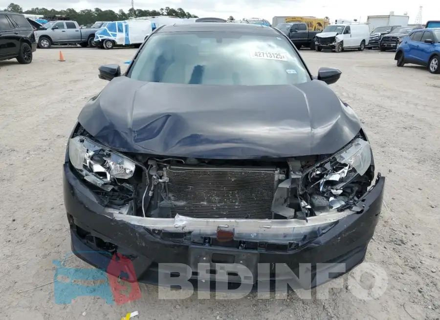 19XFC2F70GE077860 Photo# 5
