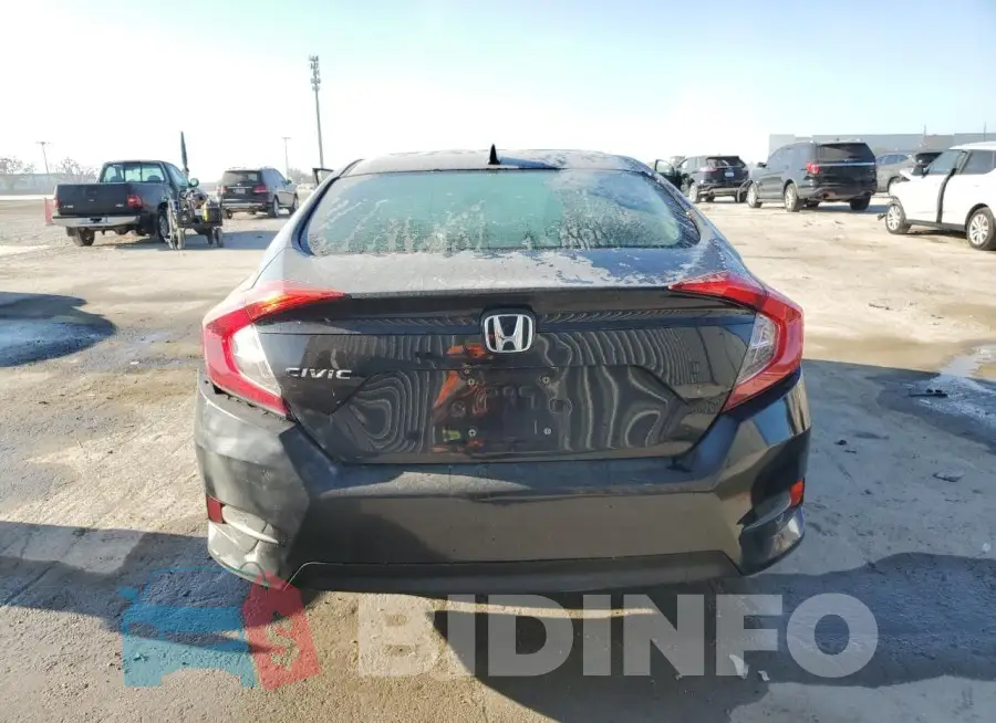 19XFC2F71HE004417 Photo# 6