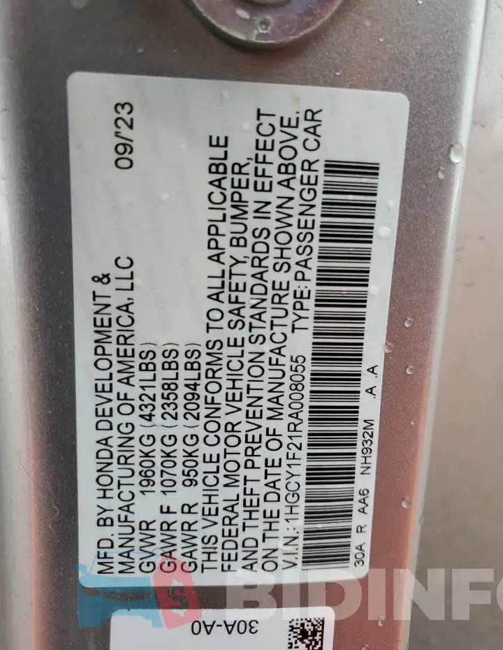 1HGCY1F21RA008055 Photo# 12