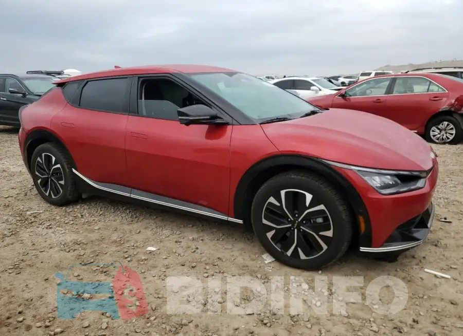 KNDC3DLCXP5156898 Photo# 4