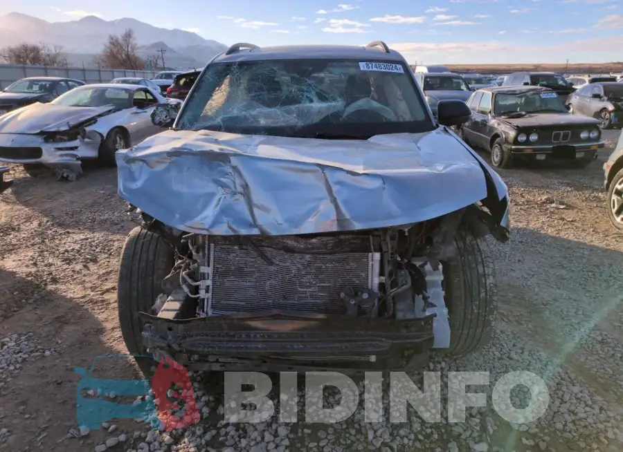 1V2SR2CA6NC550256 Photo# 5