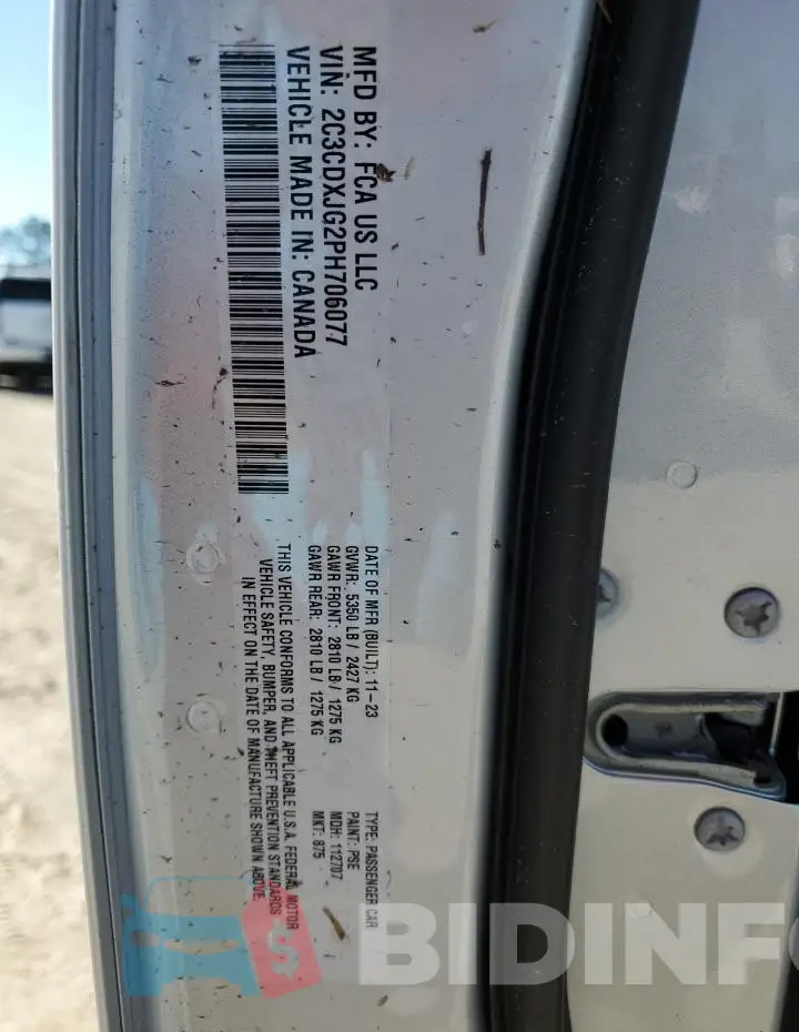 2C3CDXJG2PH706077 Photo# 12