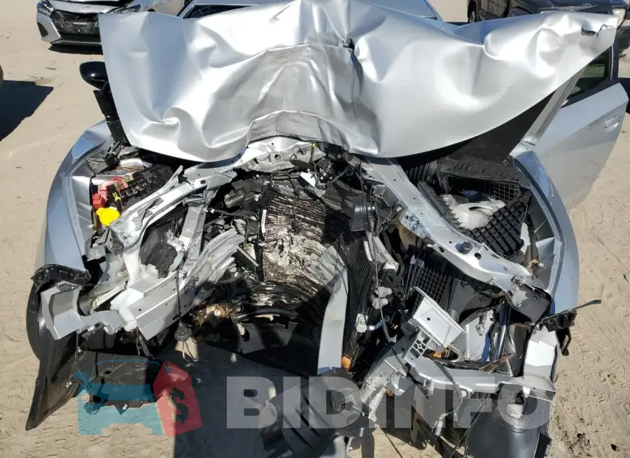 2C3CDXJG2PH706077 Photo# 11