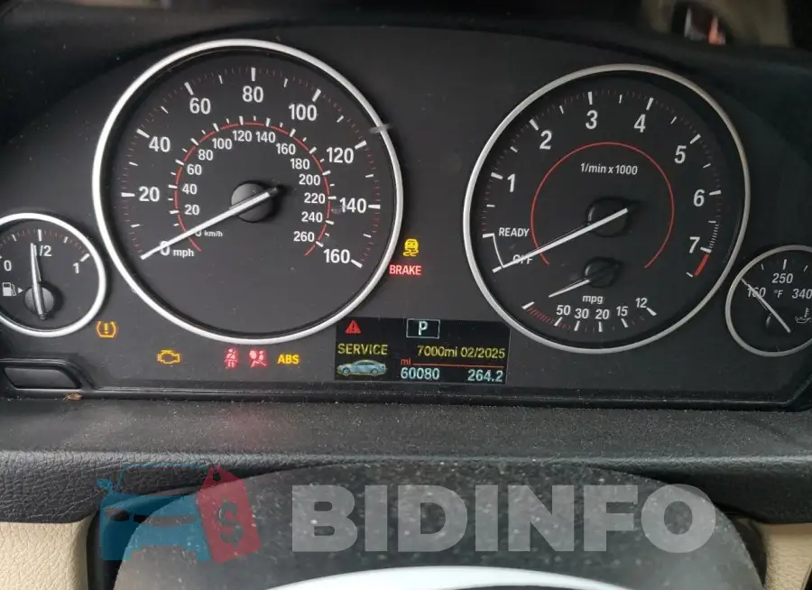 WBA8D9G53JNU66794 Photo# 9