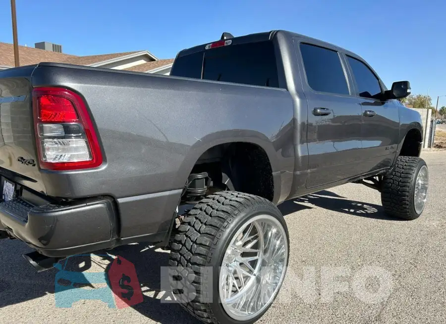 1C6SRFFT6LN303897 Photo# 4