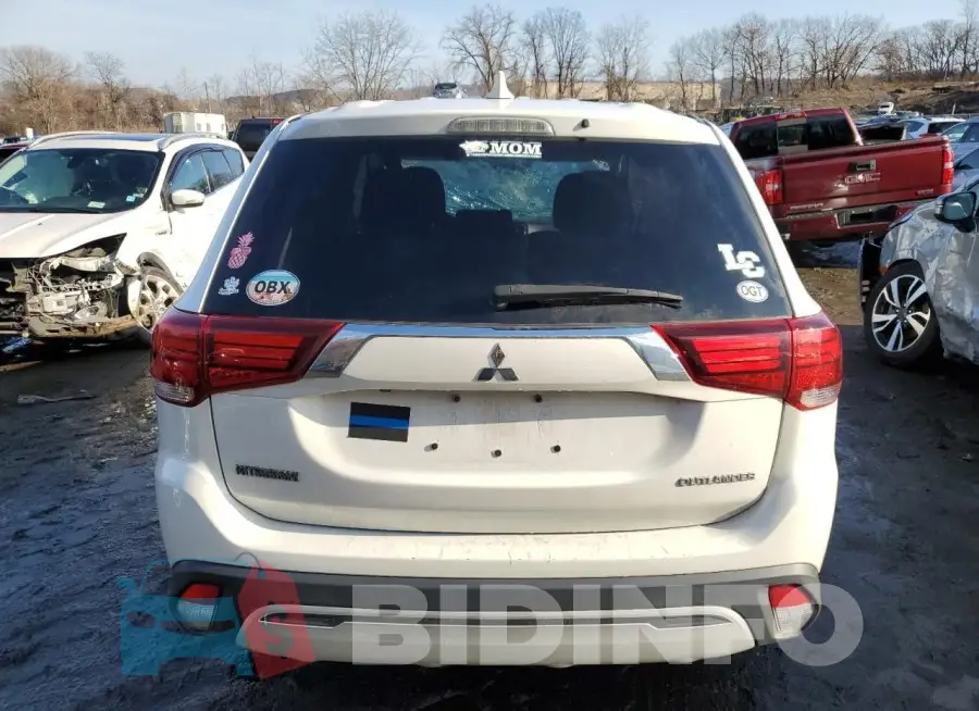 JA4AD2A32KZ005772 Photo# 6