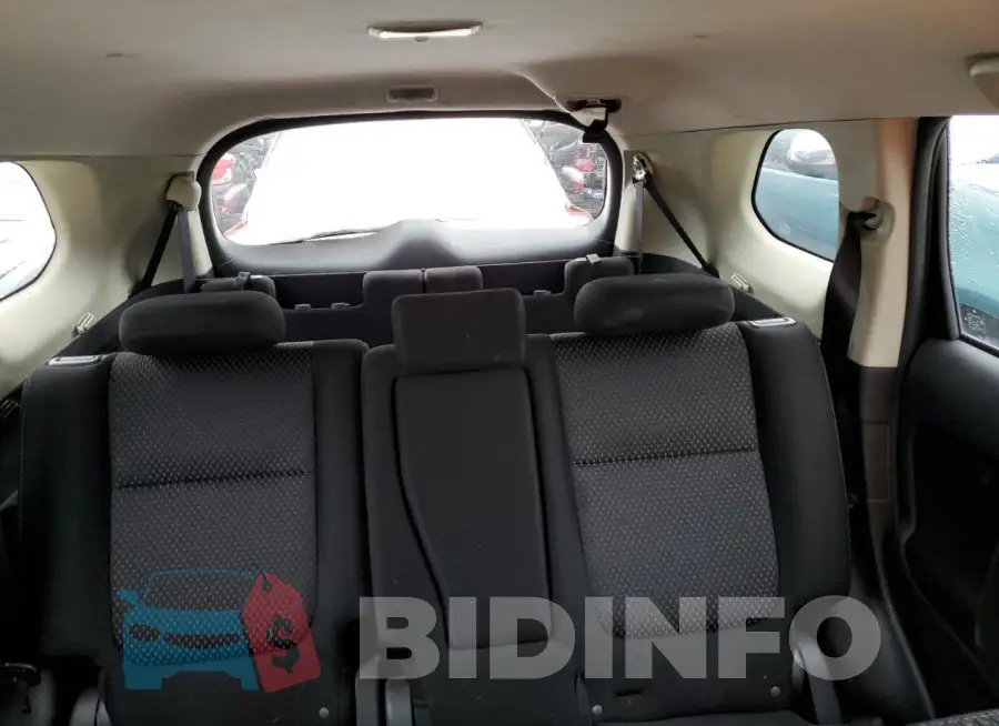 JA4AZ3A3XJJ006415 Photo# 10