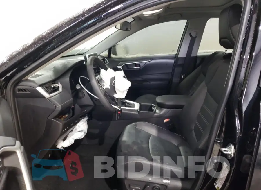 2T3A1RFV8RW425791 Photo# 7