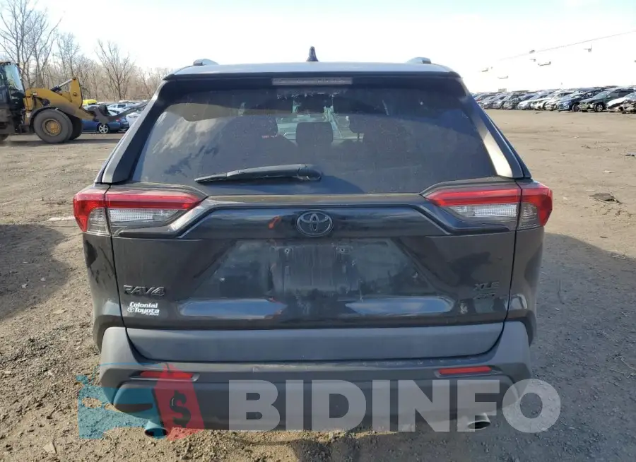 2T3P1RFV5KC057717 Photo# 6