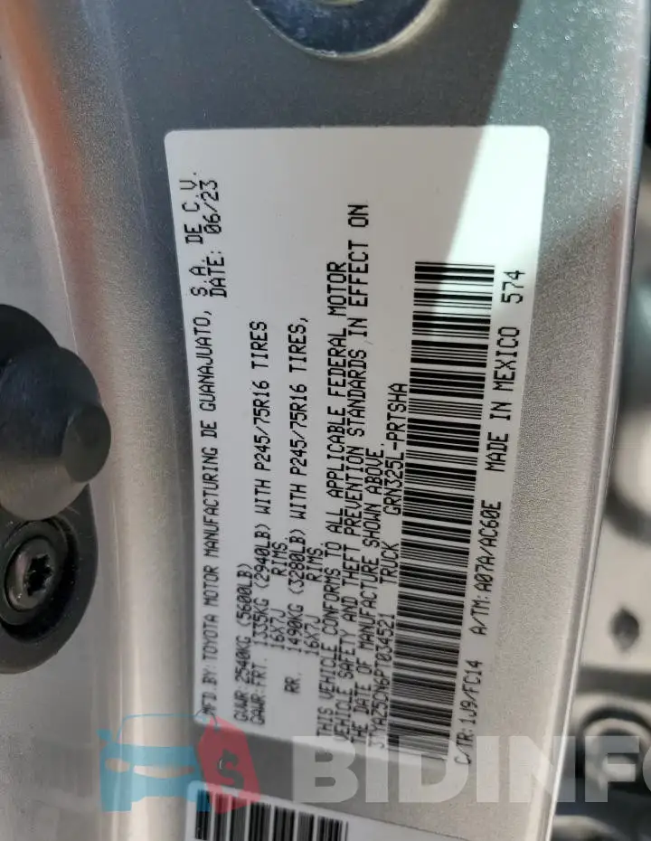 3TYAZ5CN6PT034521 Photo# 12