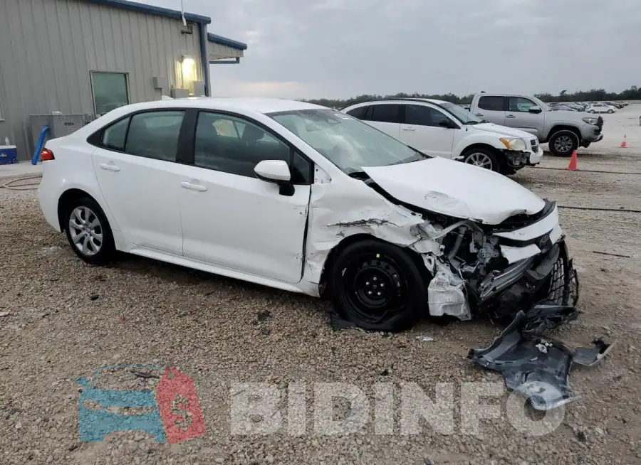5YFB4MDE2RP204943 Photo# 4
