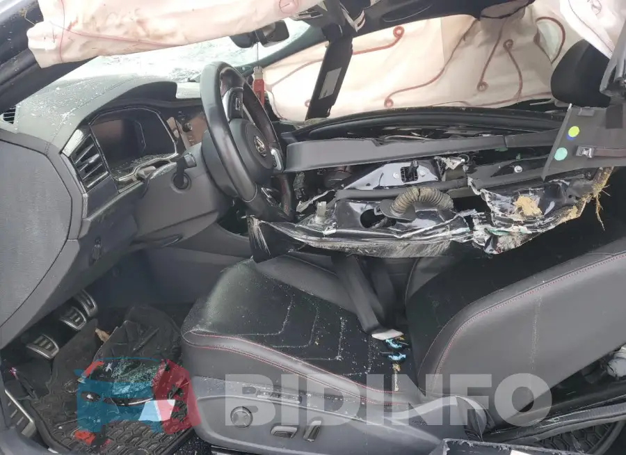 3VW5T7BU8KM186020 Photo# 7