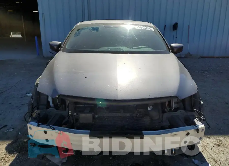 19UDE2F73JA006973 Photo# 5