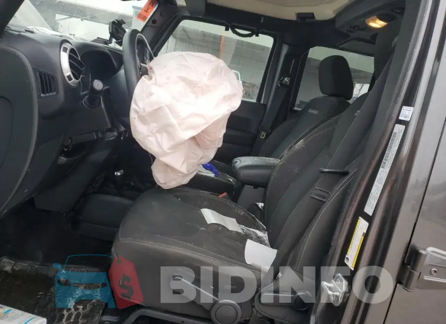 1C4BJWEG4GL168599 Photo# 7