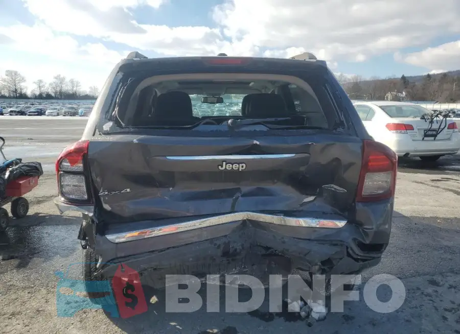 1C4NJDEBXGD598752 Photo# 6