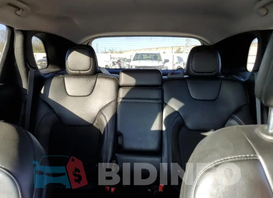 1C4PJMLB7KD181027 Photo# 10