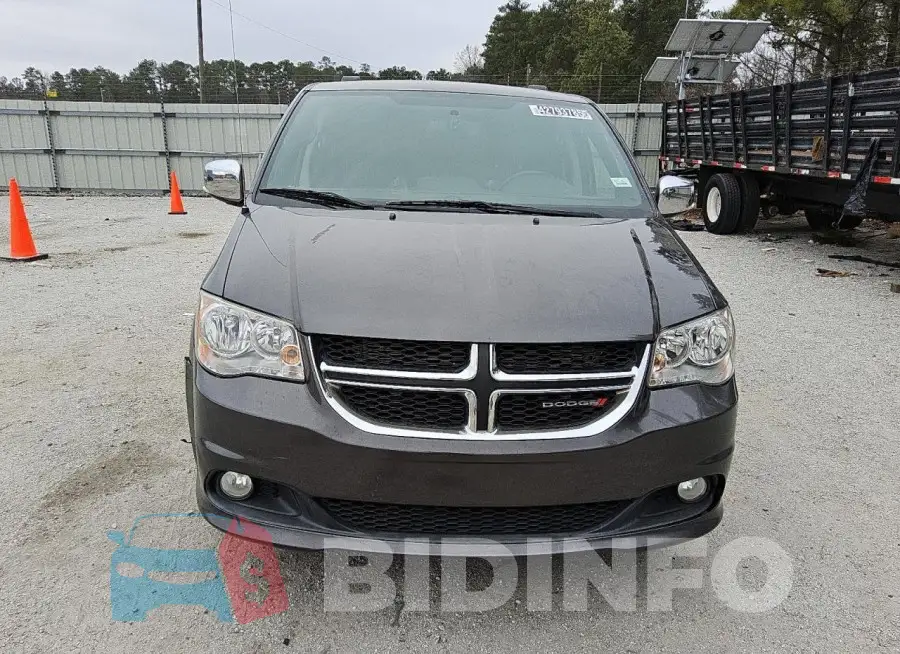 2C4RDGCG6KR542967 Photo# 5