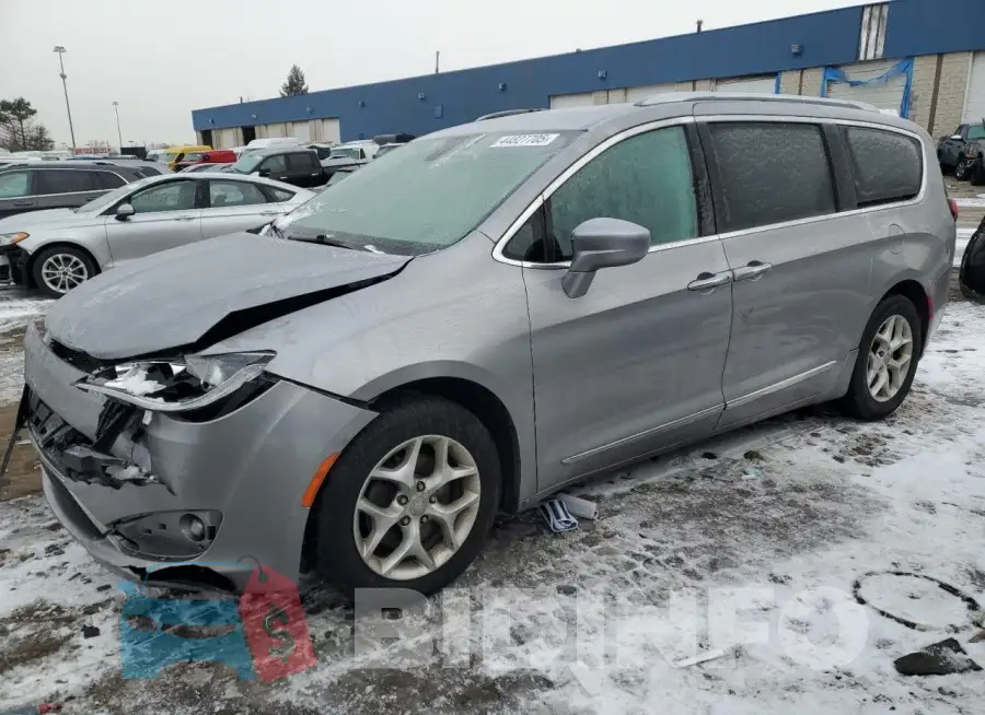 2C4RC1EG5HR542979 Photo# 1
