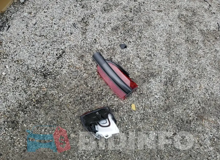 2C4RC1GG2PR586868 Photo# 13