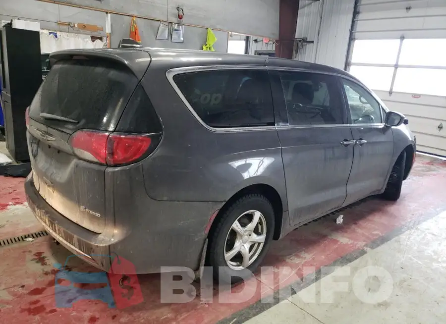 2C4RC1H72JR155484 Photo# 3