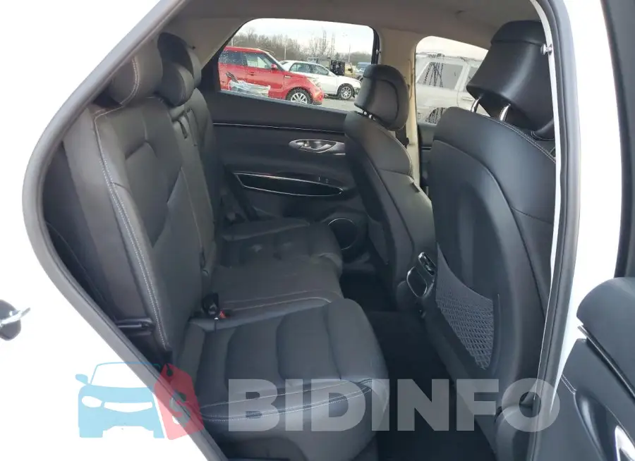 KMUMADTB7NU024005 Photo# 11