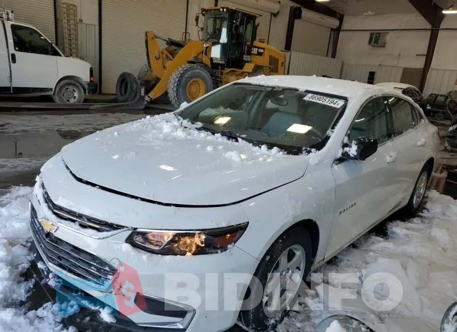 1G1ZB5ST5JF102018 Photo# 1