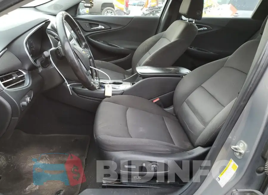 1G1ZD5ST3JF182753 Photo# 7