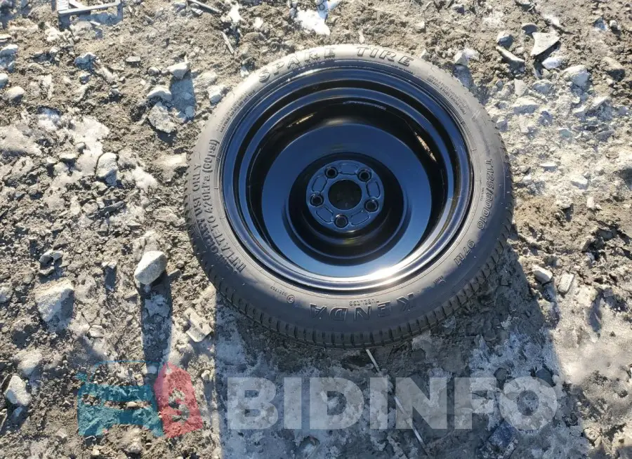 19XFC2F77JE206636 Photo# 12