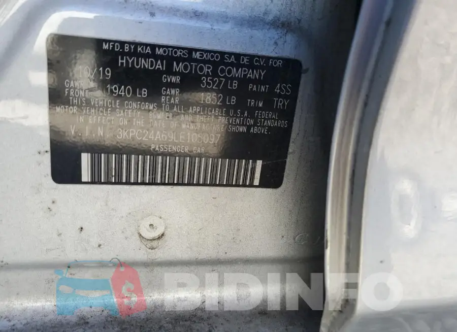 3KPC24A69LE105097 Photo# 12