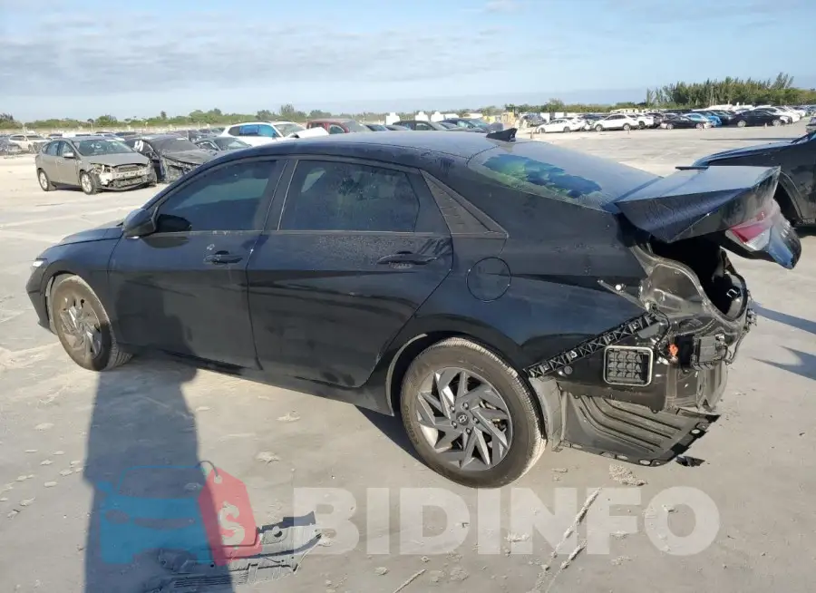 KMHLM4DG6RU650243 Photo# 2