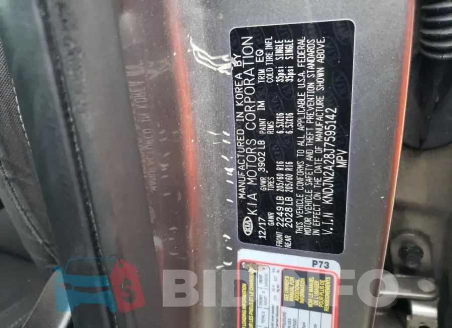 KNDJN2A28J7595142 Photo# 13
