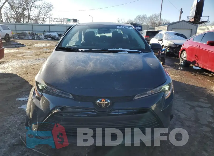 5YFB4MDEXRP139355 Photo# 5