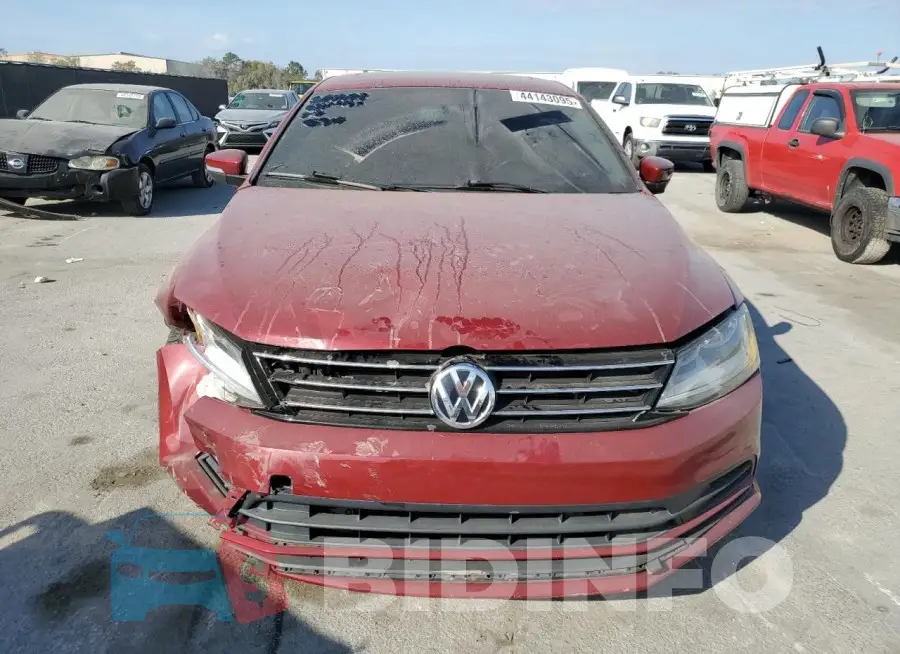 3VWB67AJXHM256255 Photo# 5