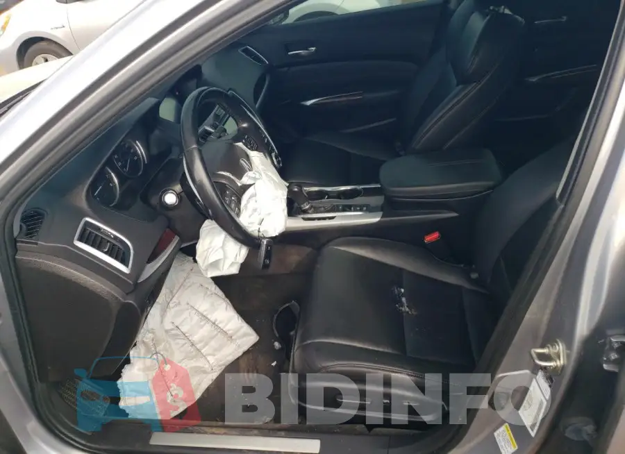 19UUB1F3XHA000839 Photo# 7