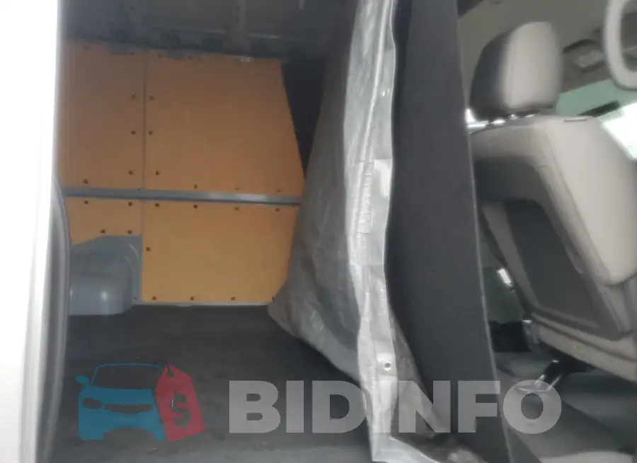 1N6BF0KM6JN818017 Photo# 11
