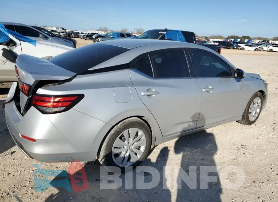 3N1AB8BV4NY304731 Photo# 3