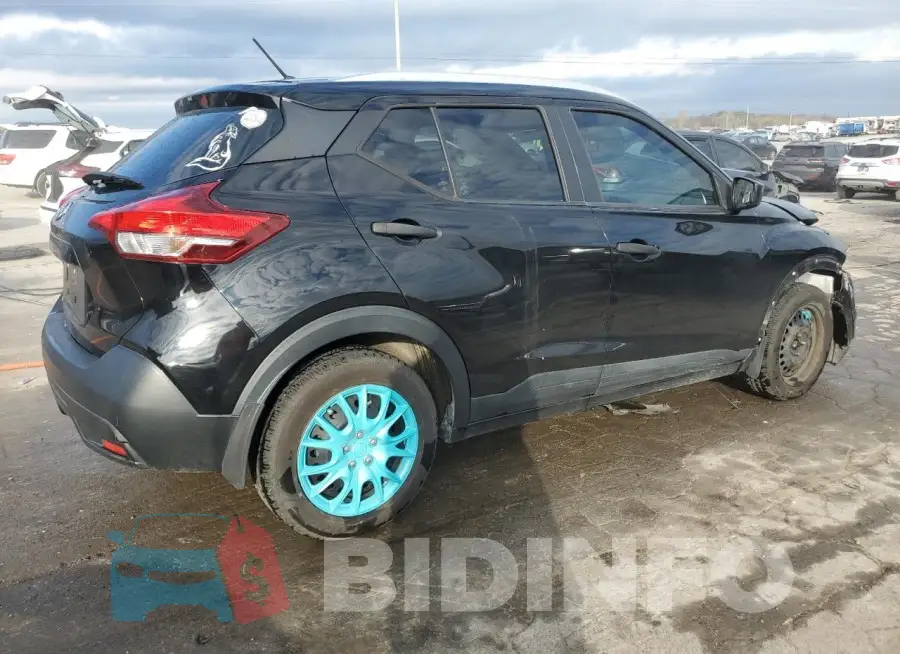 3N1CP5CU4JL538728 Photo# 3