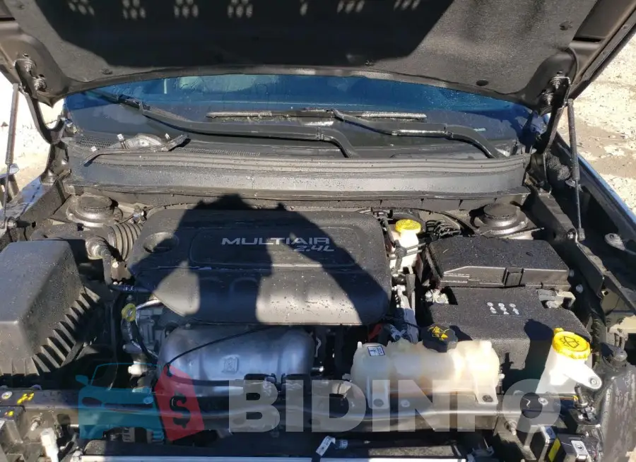 1C4PJLLB1KD110867 Photo# 12