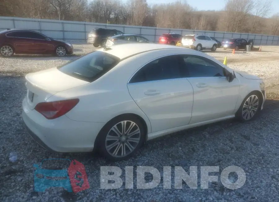 WDDSJ4EB1HN440823 Photo# 3