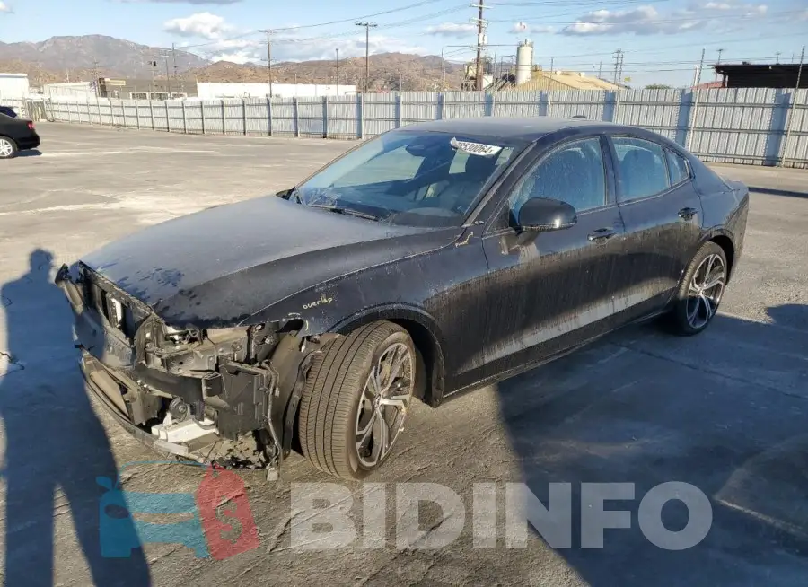 7JRL12TL3RG285763 Photo# 1