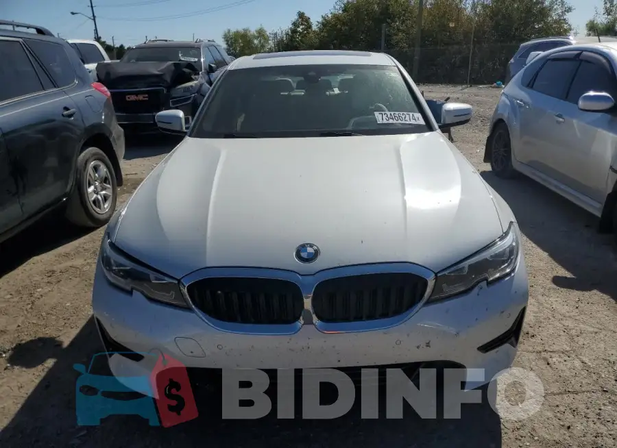 3MW5R1J08M8C13691 Photo# 5