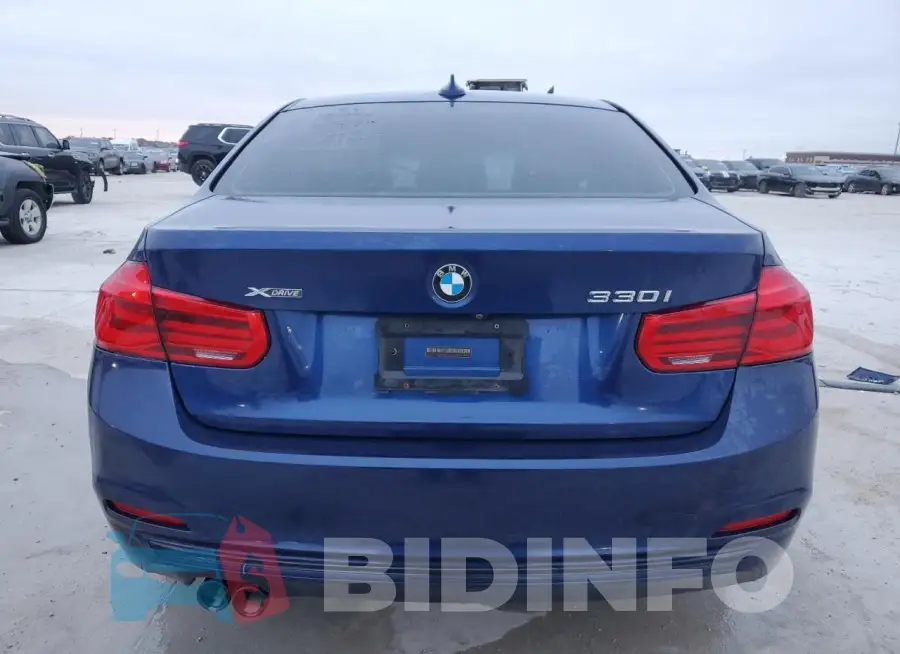 WBA8D9G50JNU68440 Photo# 6